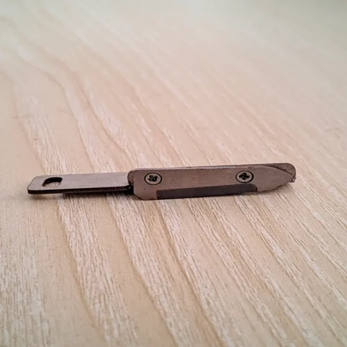 Bottom Cutting Knife Holding